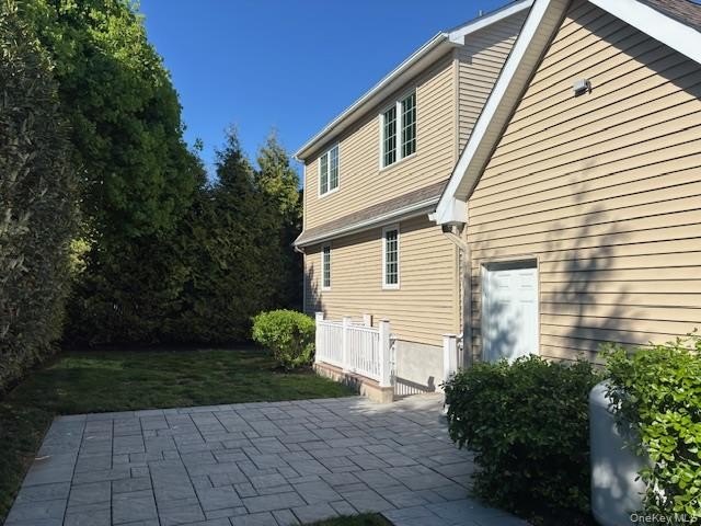 Welcome to Harborfields Schools! This beautifully maintained - photo 39