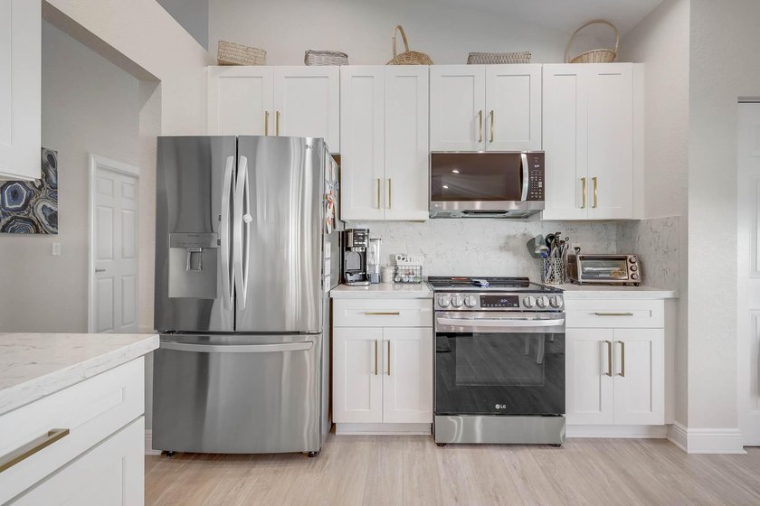 Nestled within a gated community in the All-Age Oakmont section - photo 15
