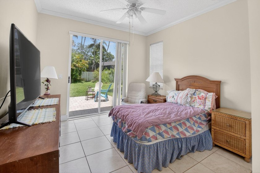 Rare 5-Bed, 3-Bath Cul-de-Sac Trophy Estate in the highly - photo 24