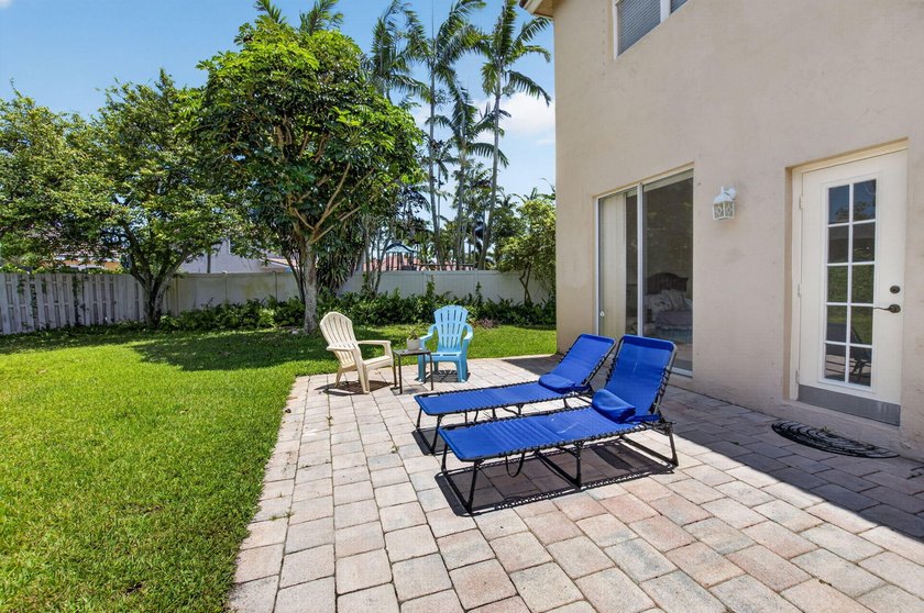 Rare 5-Bed, 3-Bath Cul-de-Sac Trophy Estate in the highly - photo 46
