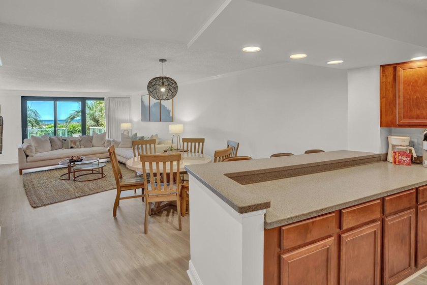 Welcome to 4202 Beachside 2, a beachfront treasure in Sandestin - photo 7