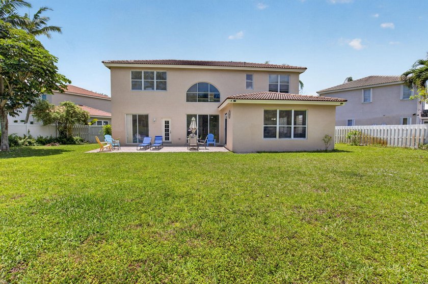 Rare 5-Bed, 3-Bath Cul-de-Sac Trophy Estate in the highly - photo 52