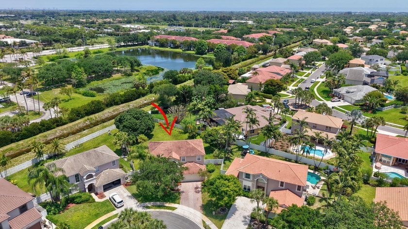 Rare 5-Bed, 3-Bath Cul-de-Sac Trophy Estate in the highly - photo 55