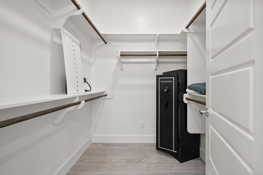 Experience luxury coastal living at 125 Foxtail in The Reserve - photo 21