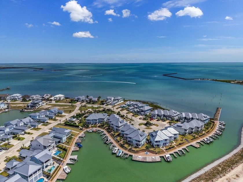 Experience luxury coastal living at 125 Foxtail in The Reserve - photo 48