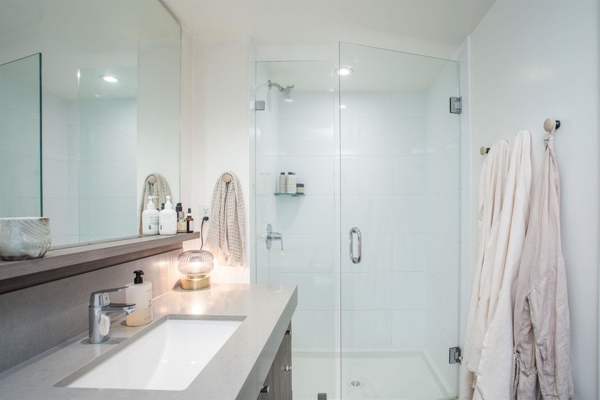 Excellent value &amp; a cool space! Step into this loft like home w/ - photo 24