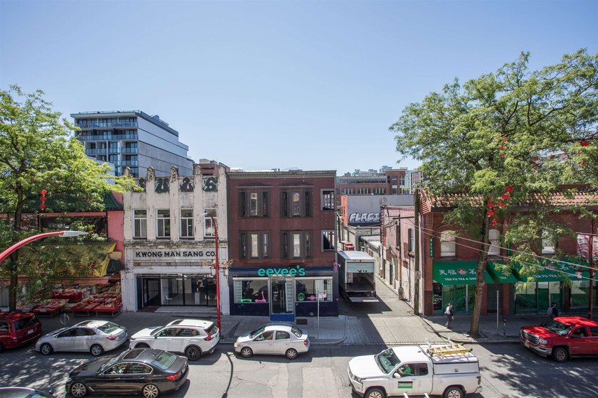 Excellent value &amp; a cool space! Step into this loft like home w/ - photo 31