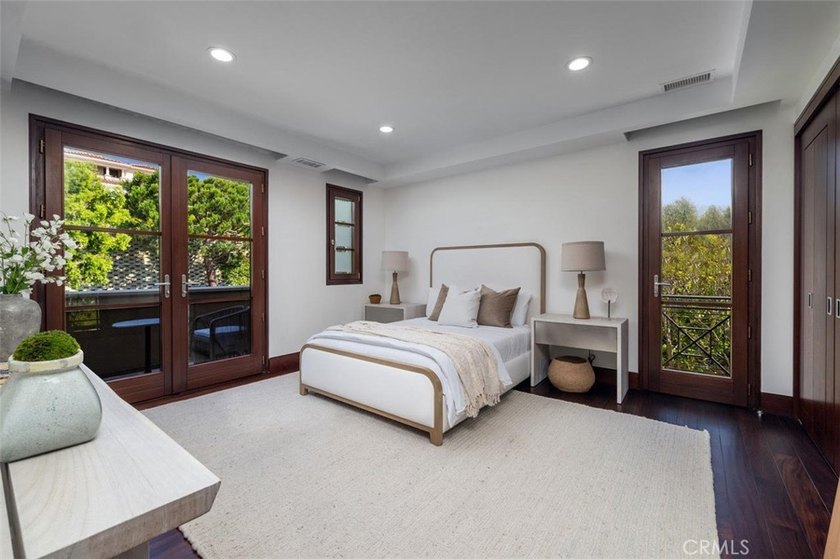 One of the finest turnkey estates ever offered in Pelican Crest - photo 34