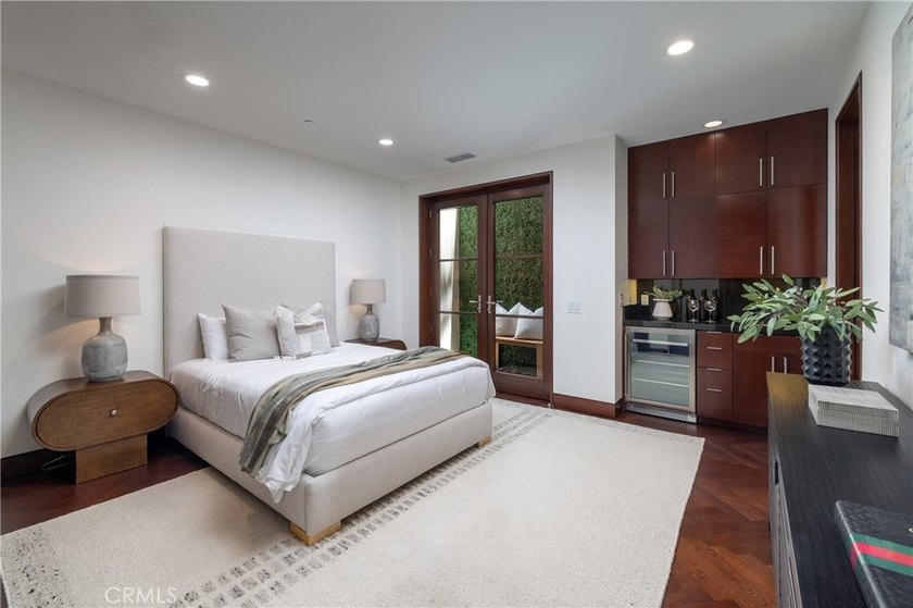 One of the finest turnkey estates ever offered in Pelican Crest - photo 47