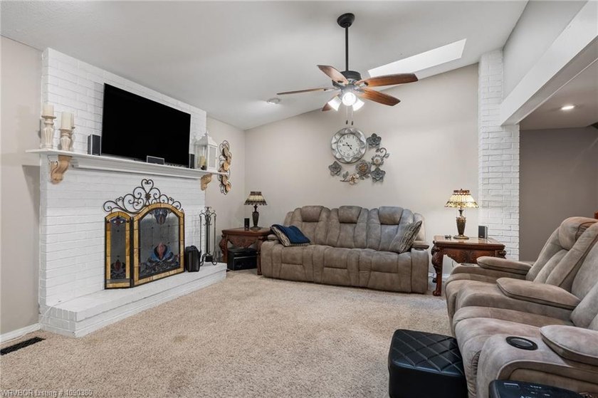 Perched on an elevated homesite in desirable south Fort Smith - photo 10
