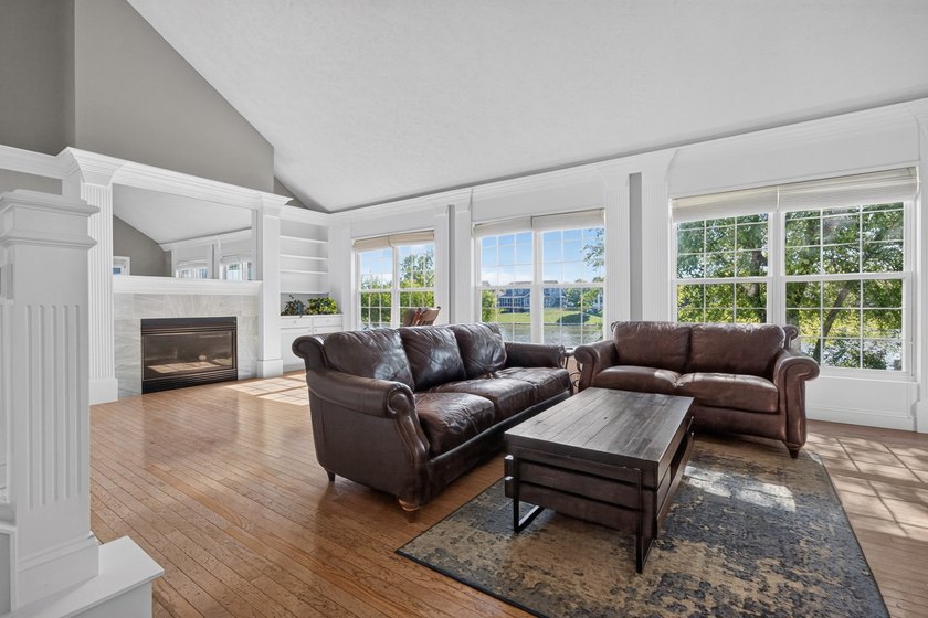 Enjoy beautiful waterfront views from this spacious home in - photo 7