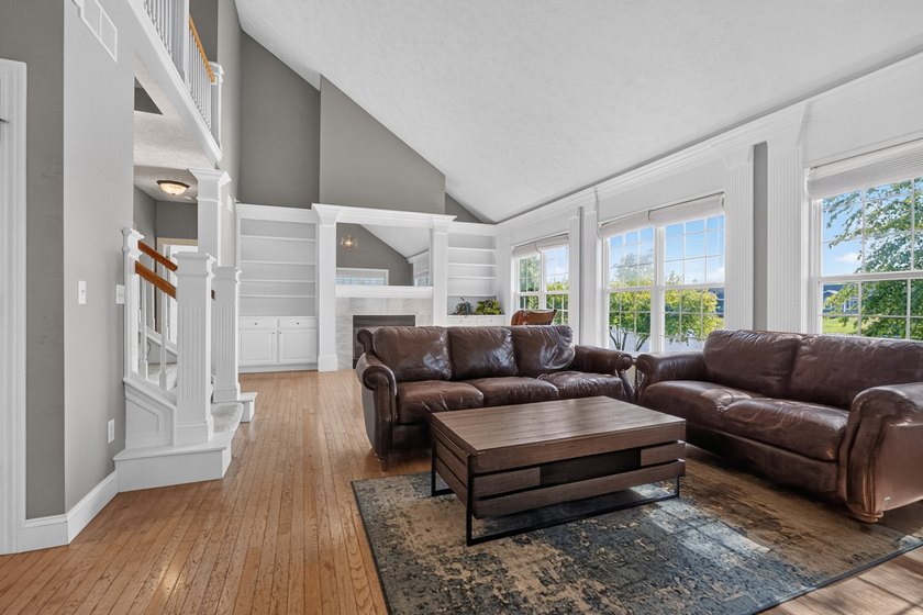 Enjoy beautiful waterfront views from this spacious home in - photo 8