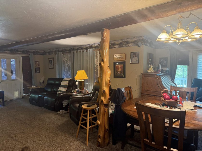 Looking for peaceful country living with lots of space? Or a - photo 26