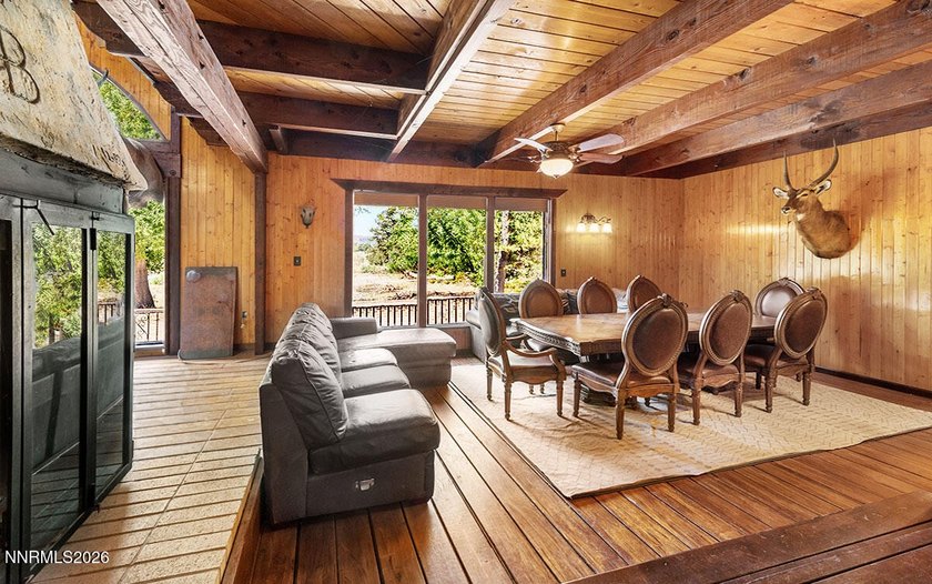 Discover a truly rare Nevada riverfront retreat - a majestic - photo 26