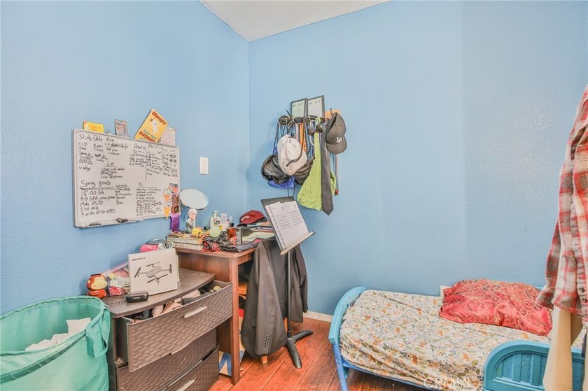 Wow! Wow! Wow! Bixby Knolls Location... What a Unique Property - photo 20