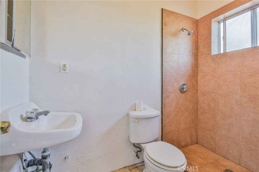 Wow! Wow! Wow! Bixby Knolls Location... What a Unique Property - photo 36