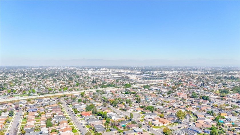 Wow! Wow! Wow! Bixby Knolls Location... What a Unique Property - photo 49