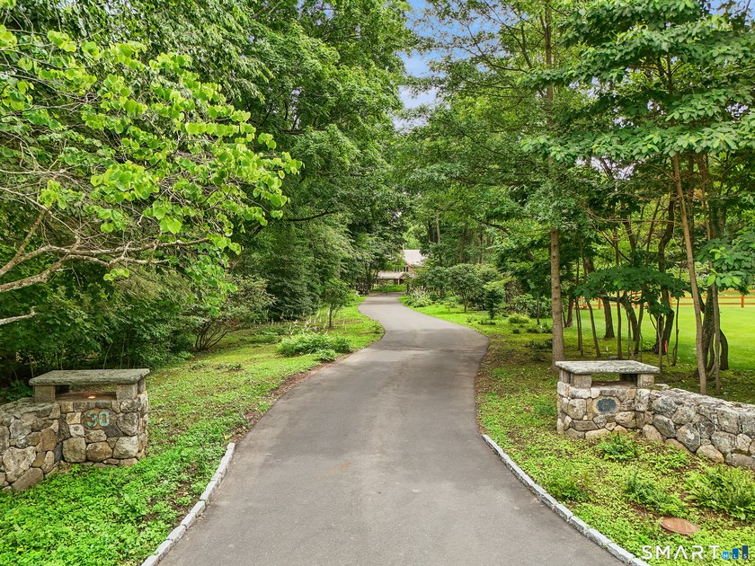 Designed in 1996 by noted New Canaan modernist architect James - photo 3