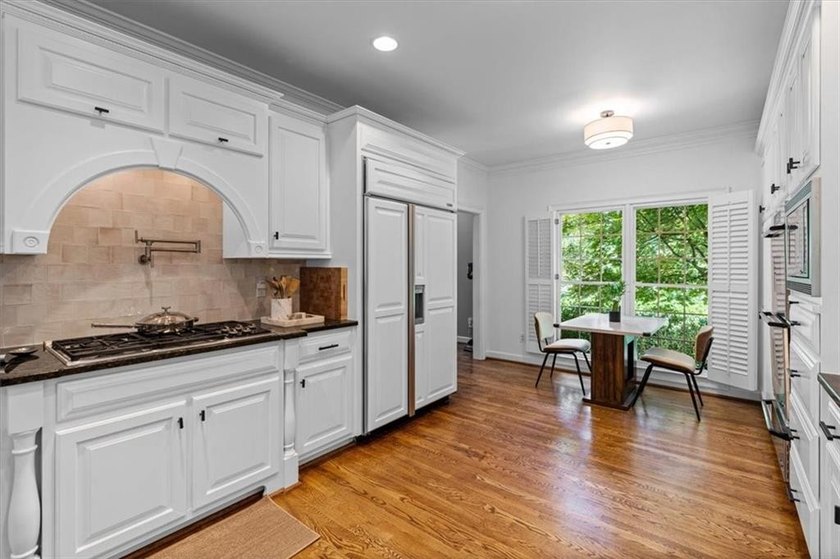 If privacy, space, and an open floor plan are at the top of your - photo 8
