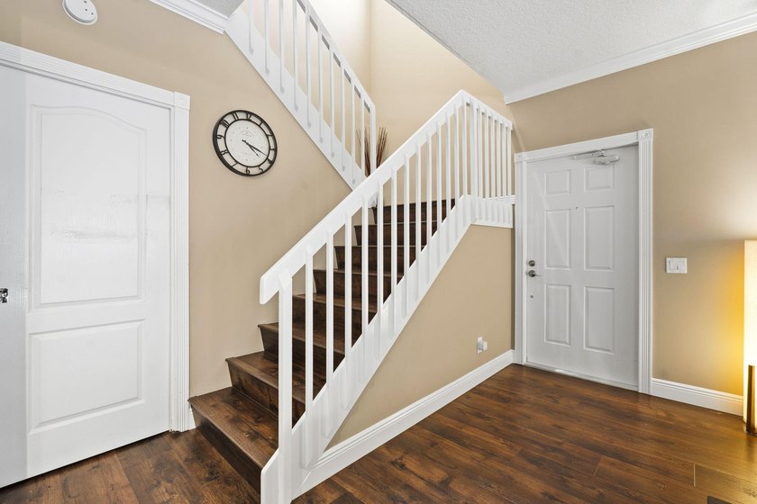 LOCATED IN THE COVETED TEQUESTA OAKS COMMUNITY, THIS 2 STORY - photo 19
