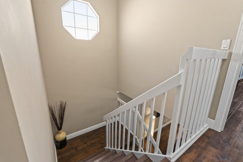 LOCATED IN THE COVETED TEQUESTA OAKS COMMUNITY, THIS 2 STORY - photo 23