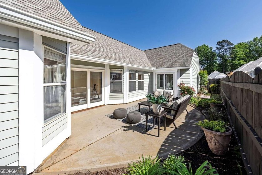Don't miss this beautifully UPDATED 2BR/2BA ranch in desirable - photo 30