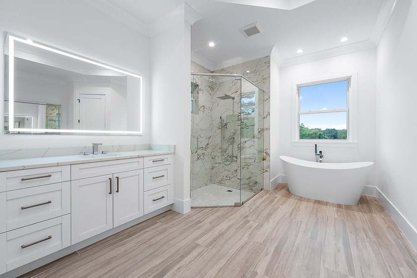 Back on market and priced below recent appriasal, this newly - photo 35