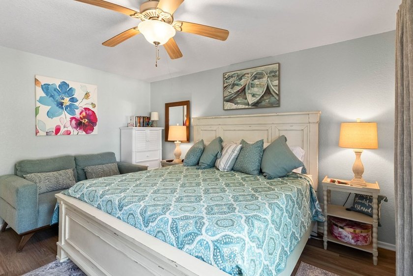 Beautifully Updated Waterfront Condominium in Rockport Racquet &amp; - photo 14
