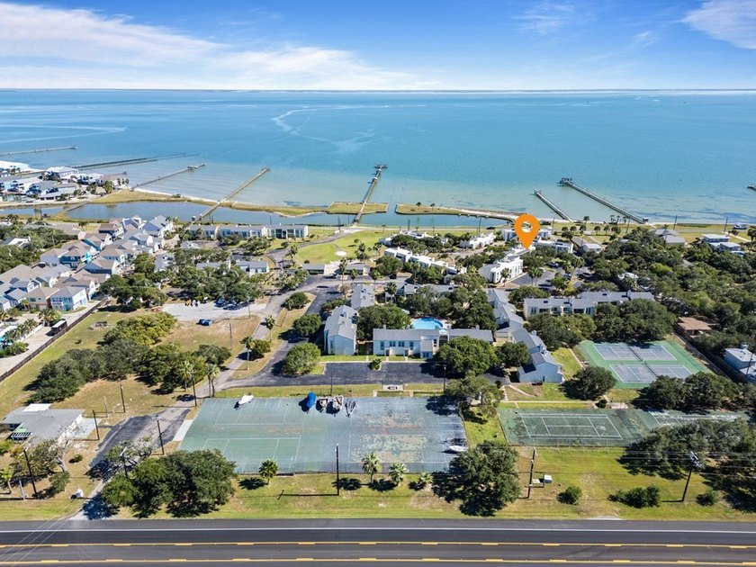 Beautifully Updated Waterfront Condominium in Rockport Racquet &amp; - photo 31
