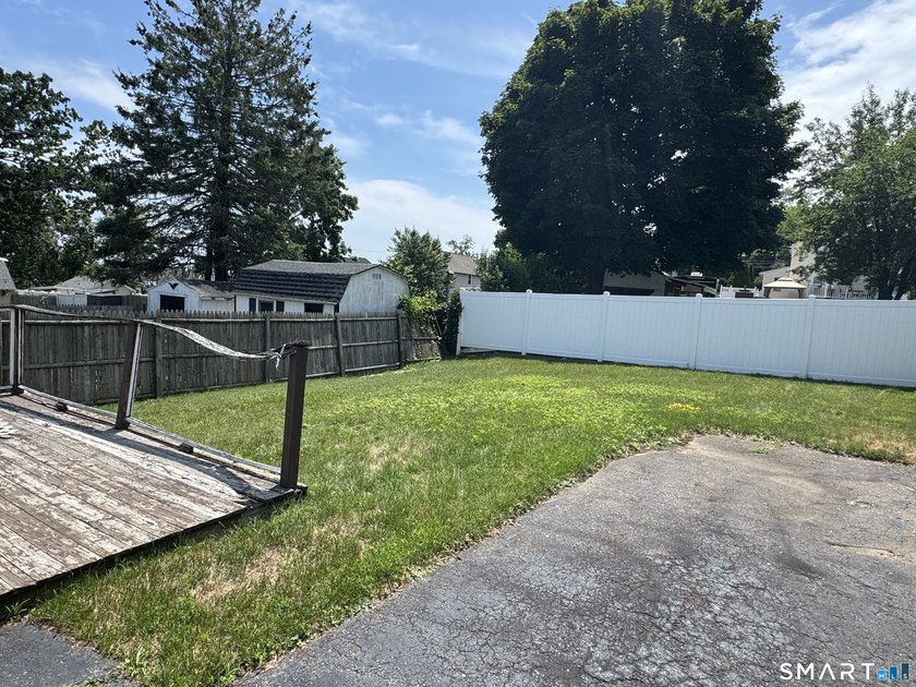 LOCATION, LOCATION, LOCATION! Just one block from Sea Bluff - photo 8