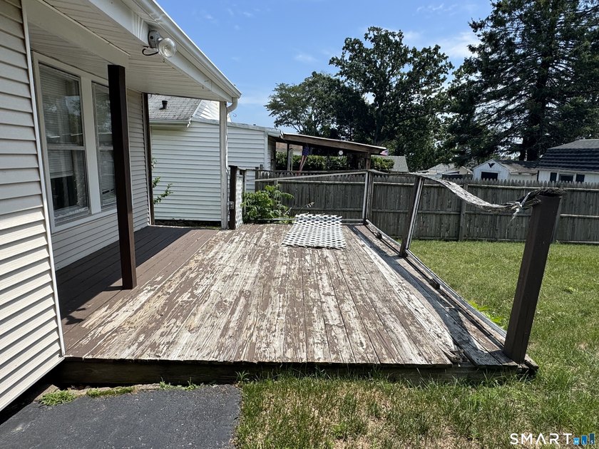 LOCATION, LOCATION, LOCATION! Just one block from Sea Bluff - photo 9