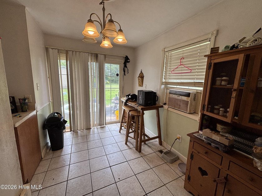 You'll want to take a look at this ranch home that has a huge - photo 6