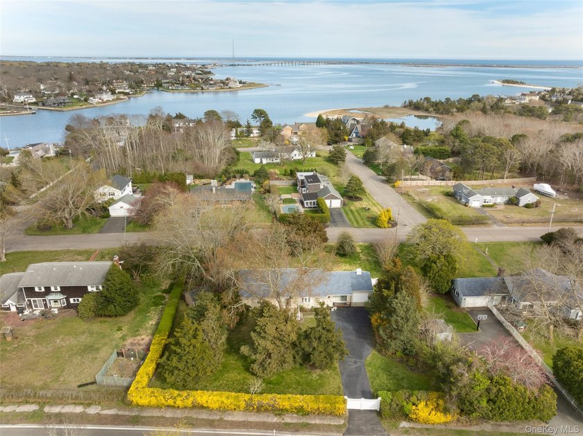 Much Sought after Rampasture Point Area with water access across - photo 6