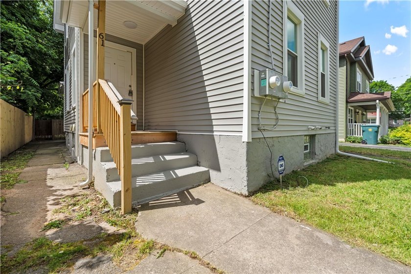 Welcome to 61 Lime Street, Rochester, NY-a beautifully renovated - photo 4