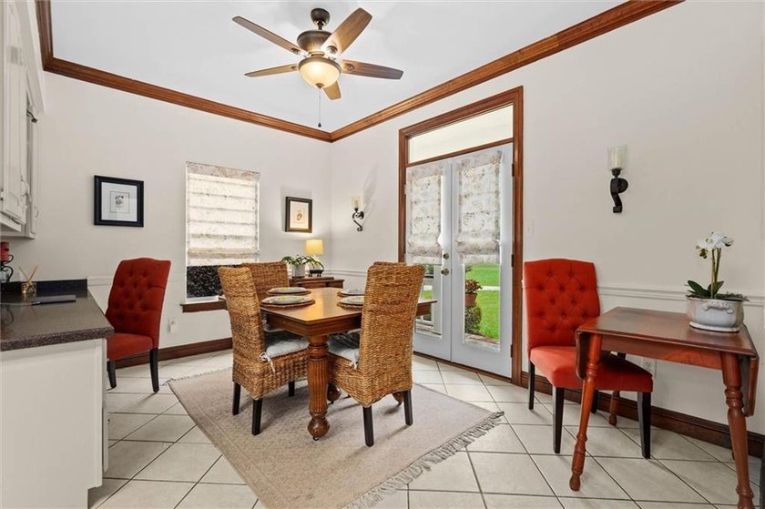 Welcome to an exceptional destination retreat where luxury - photo 13