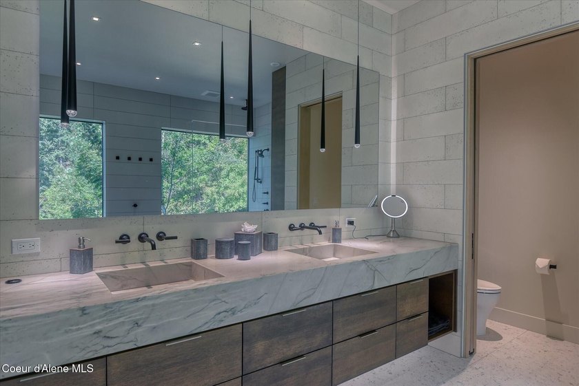 This modern masterpiece provides exceptional privacy within a - photo 38