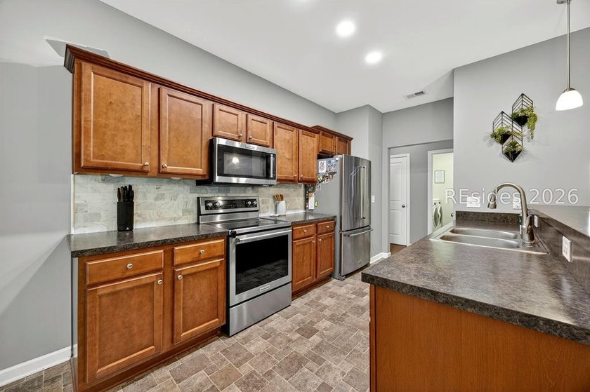 Welcome to this beautifully maintained single-story home in the - photo 15