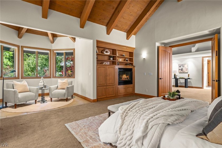 This exceptional estate is ideally positioned on prestigious - photo 33