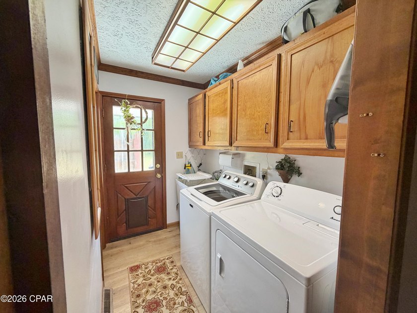 In the beautiful community of Indian Springs, this home is - photo 11