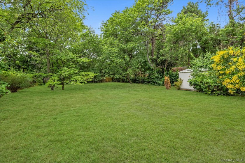 Welcome to 1580 N. Gardiner Drive, a charming 2-bedroom, 1-bath - photo 17