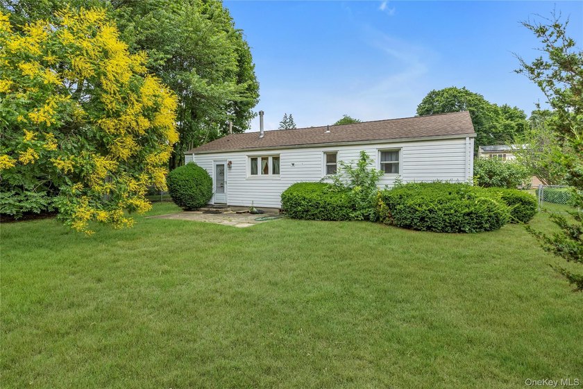 Welcome to 1580 N. Gardiner Drive, a charming 2-bedroom, 1-bath - photo 18