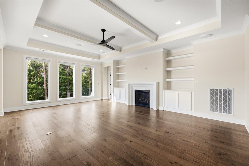 Welcome to Brookmere Manor, one of Farragut's most prestigious - photo 21