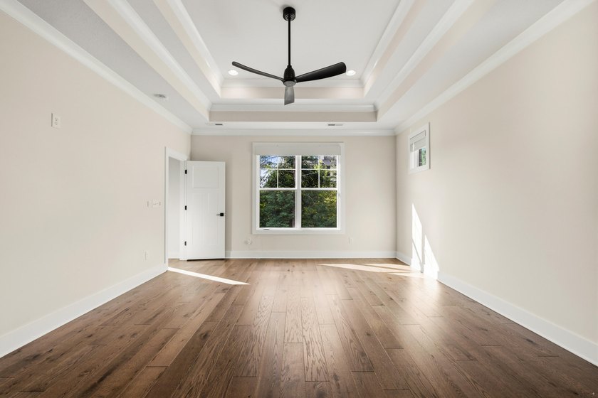 Welcome to Brookmere Manor, one of Farragut's most prestigious - photo 32