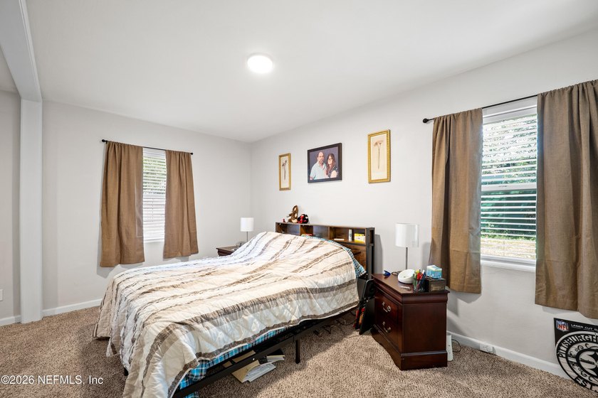 **FULLY RENOVATED**UPDATED**GREAT LOCATION** SELLER is MOTIVATED - photo 14