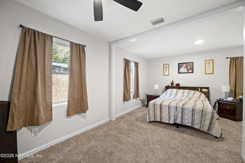 **FULLY RENOVATED**UPDATED**GREAT LOCATION** SELLER is MOTIVATED - photo 18