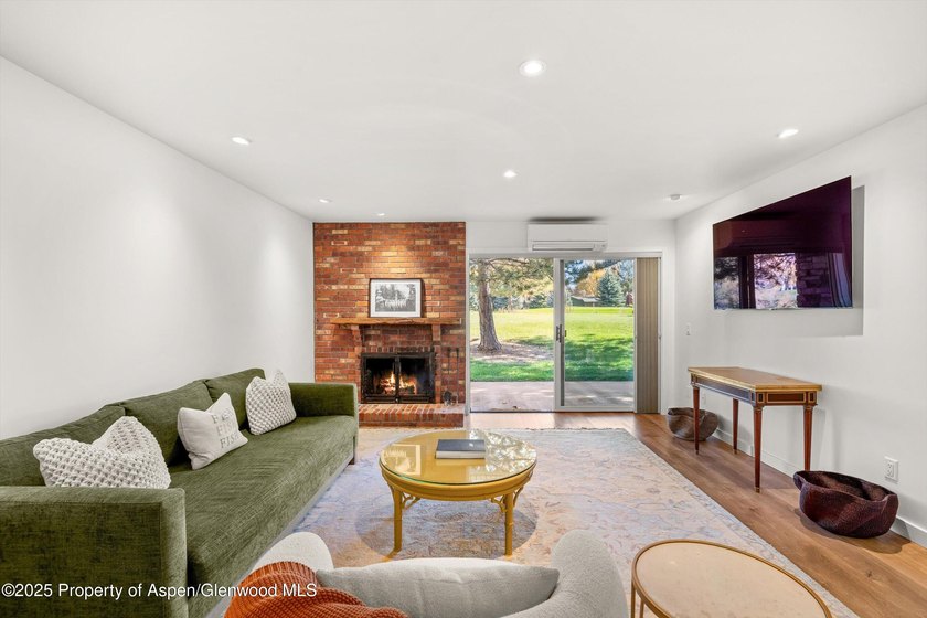 The Ranch at Roaring Fork residency is a unique and special - photo 2