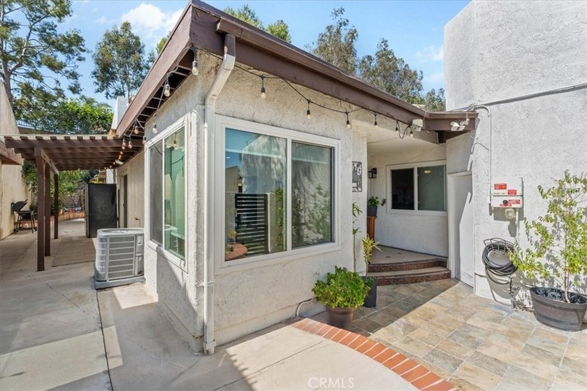 STUNNING TURNKEY, SINGLE STORY in the heart of Placentia in OC - photo 14