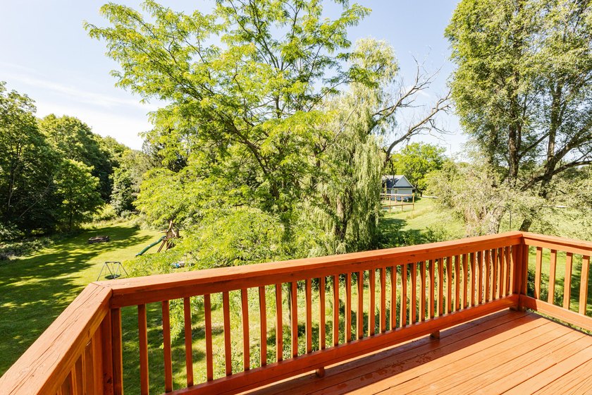 Enjoy the perfect blend of space, updates, and location on this - photo 20