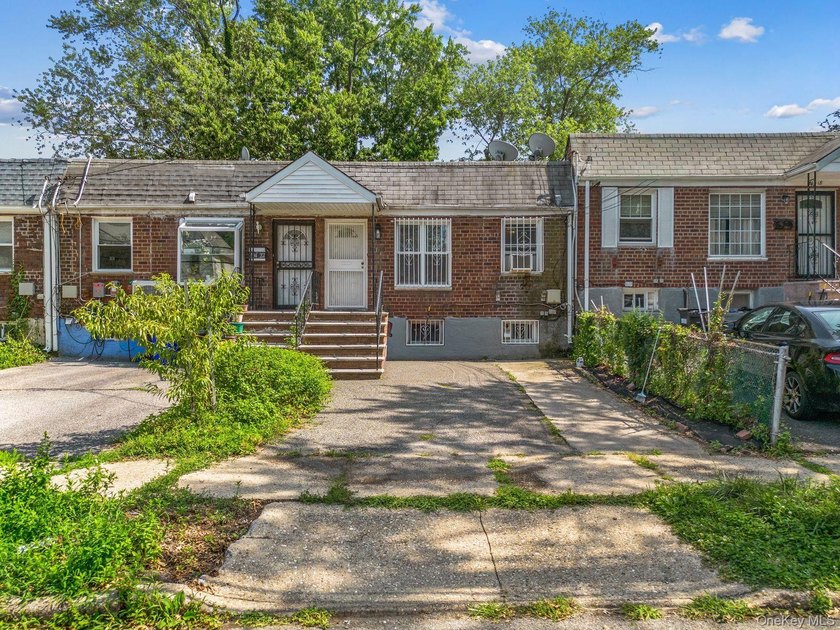 Welcome to this charming and well-maintained home nestled in the - photo 22