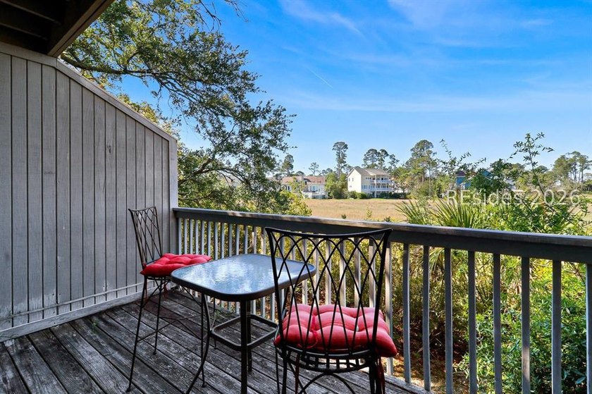 Wake up to breathtaking Broad Creek views and experience the - photo 22